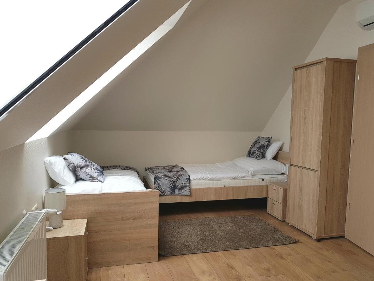 Silver Lodge Apartman Eger Eksteriør billede