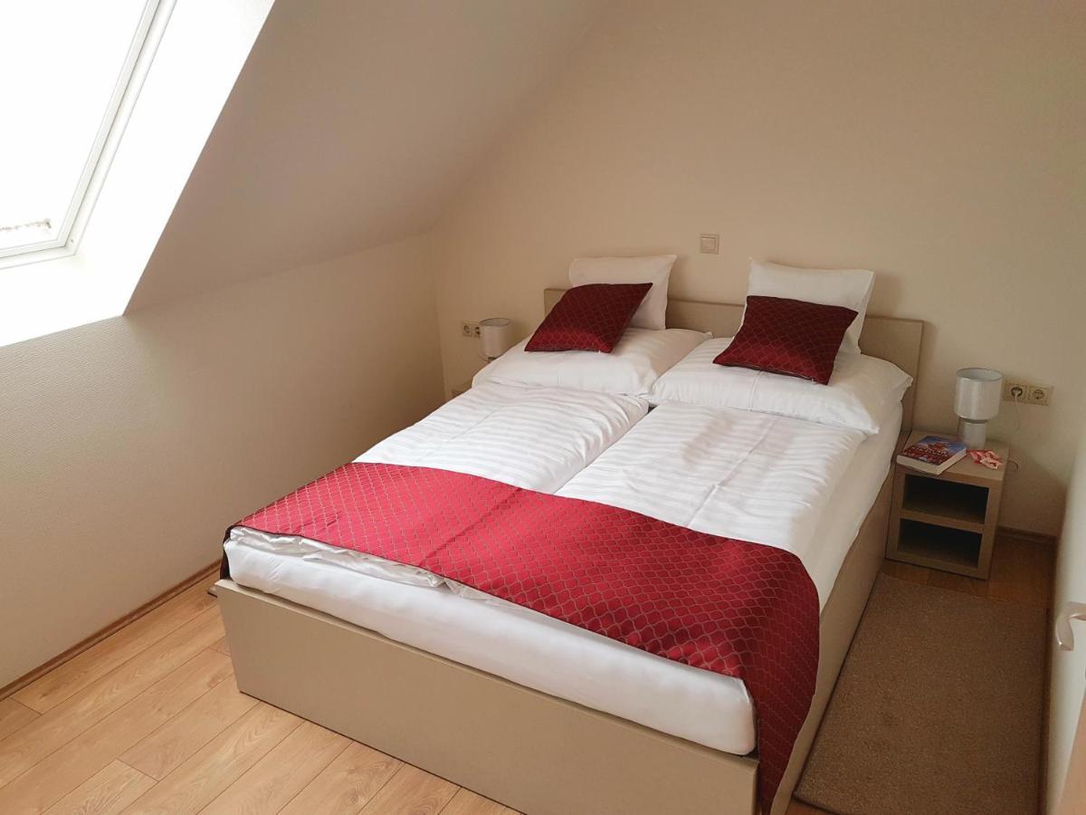 Silver Lodge Apartman Eger Eksteriør billede