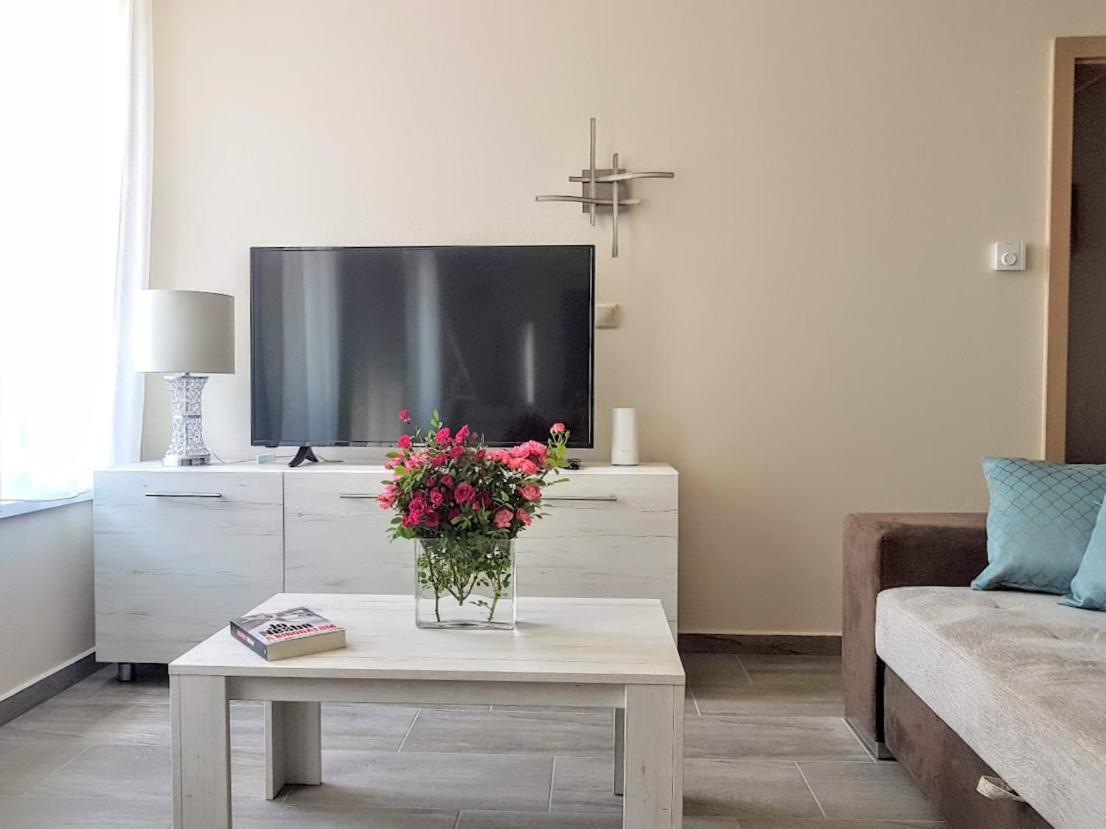 Silver Lodge Apartman Eger Eksteriør billede
