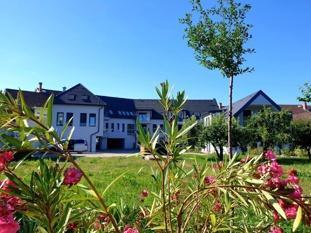 Silver Lodge Apartman Eger Eksteriør billede